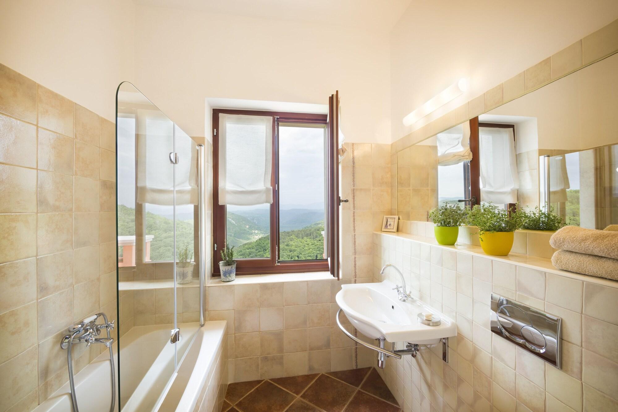 Palazzo Angelica B&B Adults Only Oprtalj Zewnętrze zdjęcie