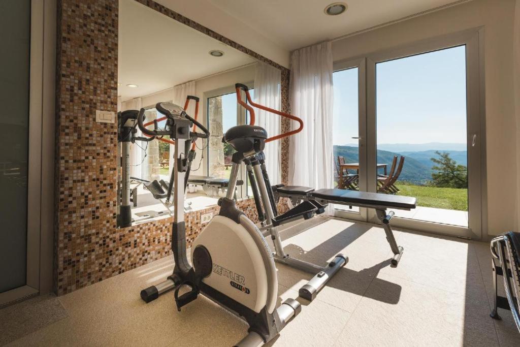 Palazzo Angelica B&B Adults Only Oprtalj Zewnętrze zdjęcie