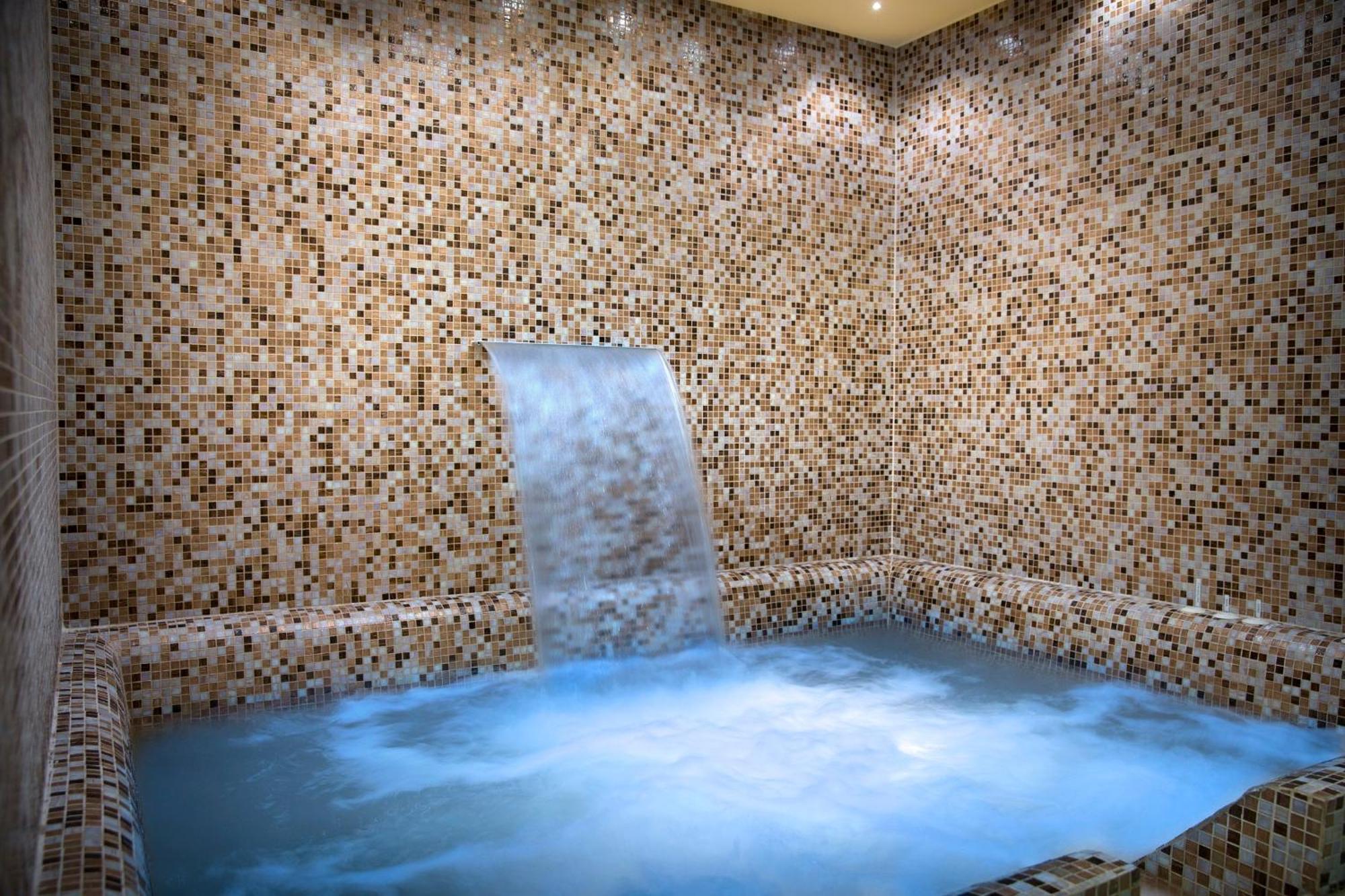 Palazzo Angelica B&B Adults Only Oprtalj Zewnętrze zdjęcie