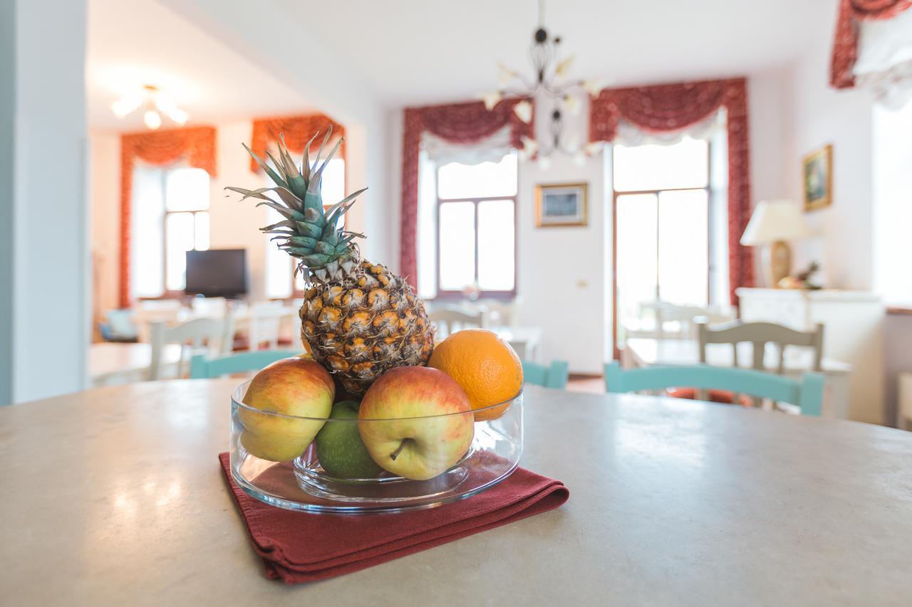 Palazzo Angelica B&B Adults Only Oprtalj Zewnętrze zdjęcie
